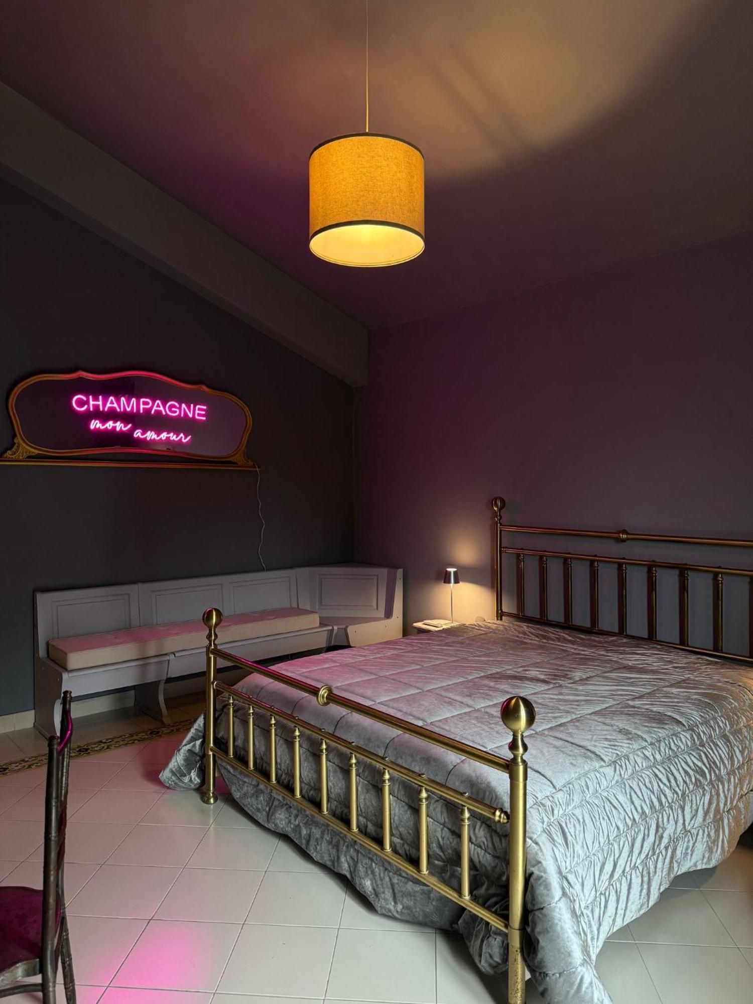 B&B Assteas Montesarchio Luaran gambar